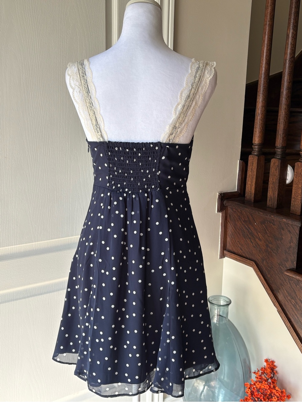 Abercrombie and Fitch Lace Trim V Neck Polka Dot Dress in Navy - Picture 2 of 6
